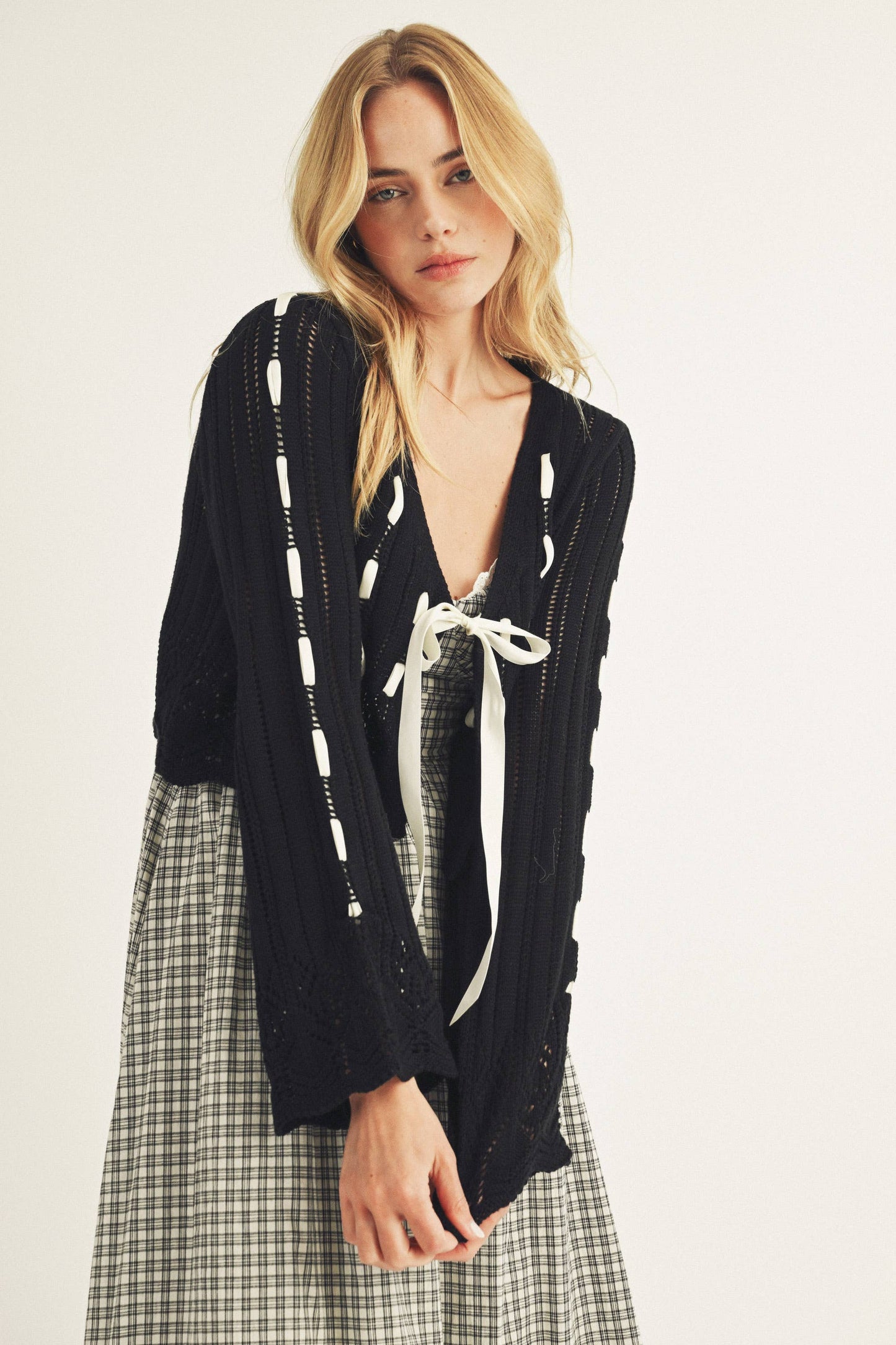 Black Lace Ribbon Cardigan: S